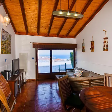 Preciosa Casa Con Vistas Al Mar Ajo